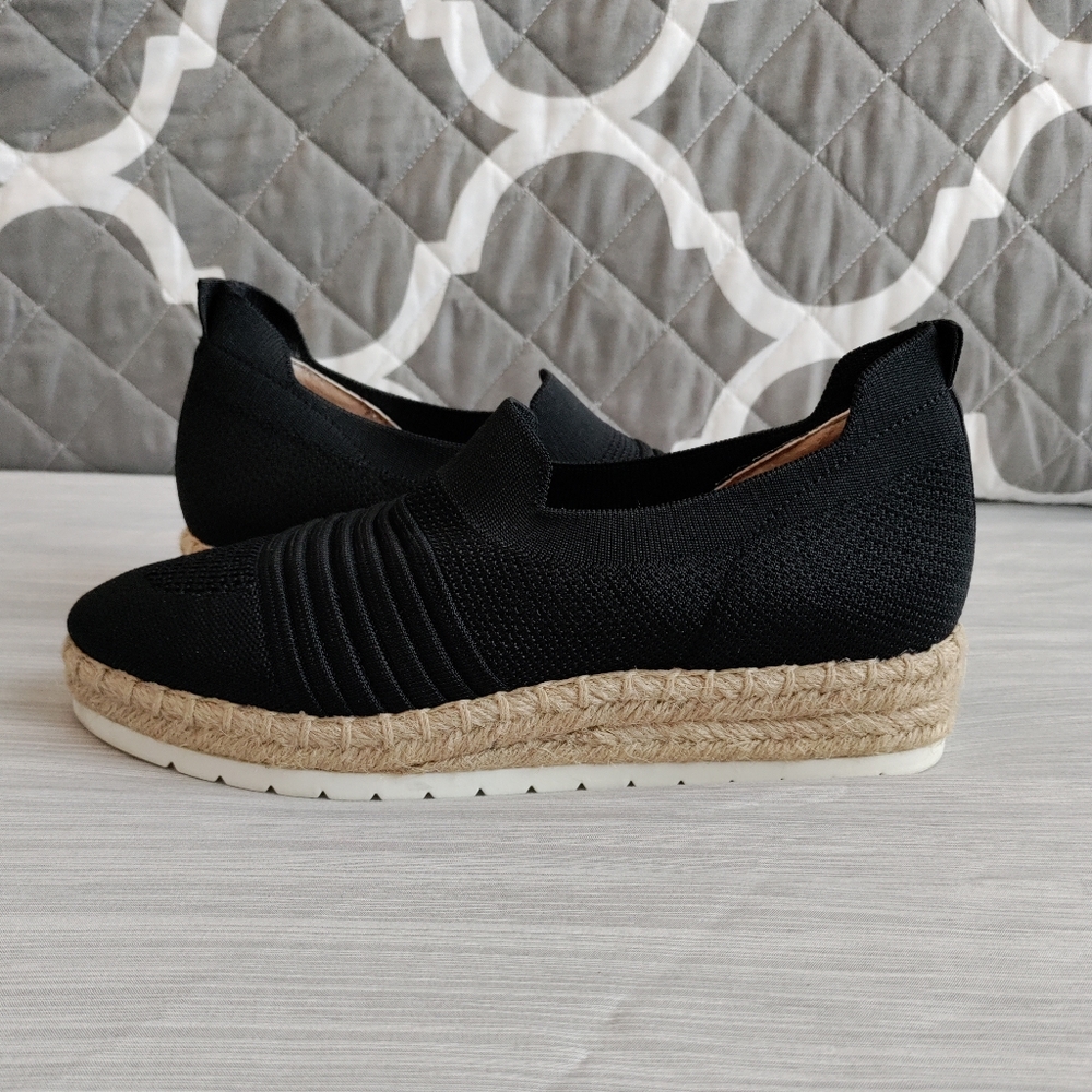 ADRIENNE VITTADINI SPORT Women's size 8 Niko slip on espadrilles